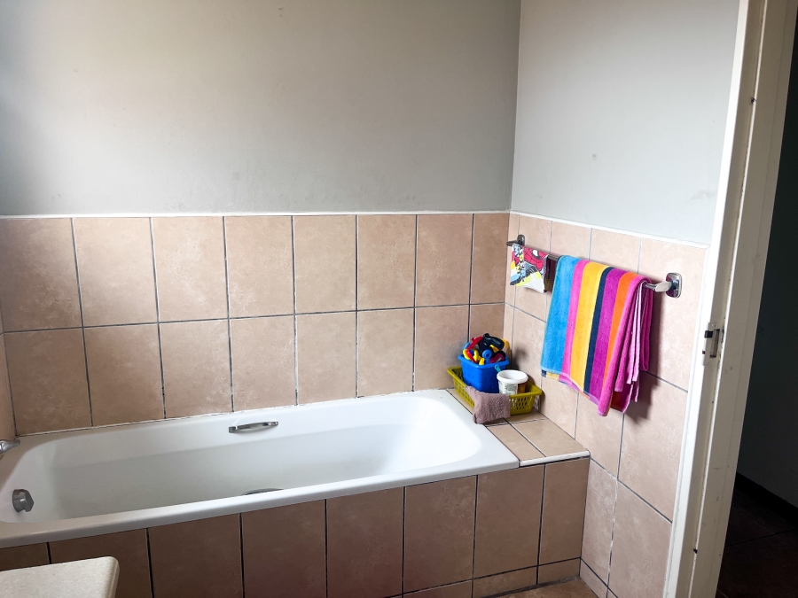 3 Bedroom Property for Sale in Beacon Bay North Eastern Cape